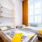 Hostel Hlávkova